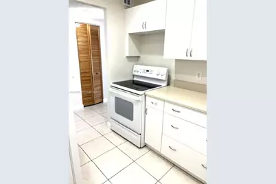 7785 SW 86th St #E-113, Miami, FL 33143 - Photo 4