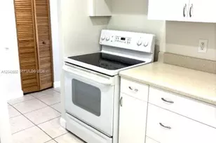 7785 SW 86th St, Miami, FL 33143 - Photo 4