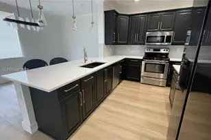 9936 Woodworth Ct, Wellington, FL 33414 - Photo 16
