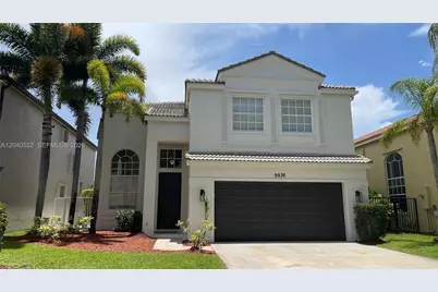 9936 Woodworth Ct, Wellington, FL 33414 - Photo 4