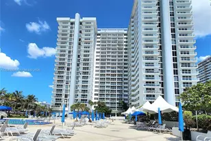 2030 S Ocean Dr, Hallandale Beach, FL 33009 - Photo 22