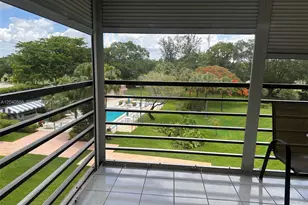 900 St Charles Pl, Pembroke Pines, FL 33026 - Photo 2