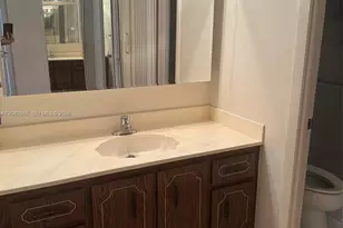 900 St Charles Pl, Pembroke Pines, FL 33026 - Photo 6