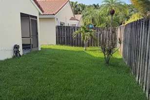 1335 Seagrape Cir, Weston, FL 33326 - Photo 22