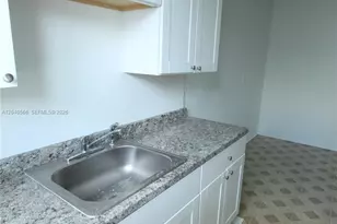 1115 Euclid Ave, Miami Beach, FL 33139 - Photo 8
