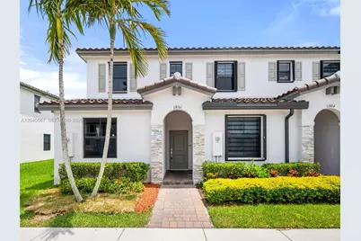 11860 SW 245th Ter, Homestead, FL 33032 - Photo 2