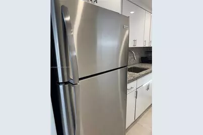 1025 SW 6th Ave #2, Miami, FL 33130 - Photo 4