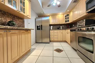 2030 S Ocean Dr, Hallandale Beach, FL 33009 - Photo 10