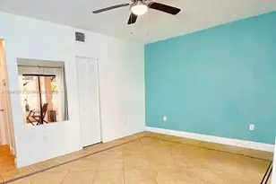 585 NE 66th St, Miami, FL 33138 - Photo 2