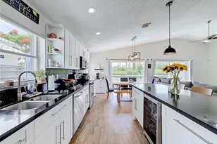 1141 NW 173rd Ave, Pembroke Pines, FL 33029 - Photo 16