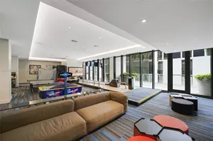 1010 Brickell Ave, Miami, FL 33131 - Photo 16