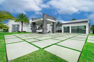 13052 NW 102nd Ave, Hialeah Gardens, FL 33018 - Photo 4