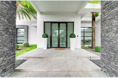 13052 NW 102nd Ave, Hialeah Gardens, FL 33018 - Photo 6