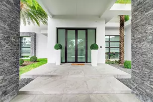 13052 NW 102nd Ave, Hialeah Gardens, FL 33018 - Photo 6