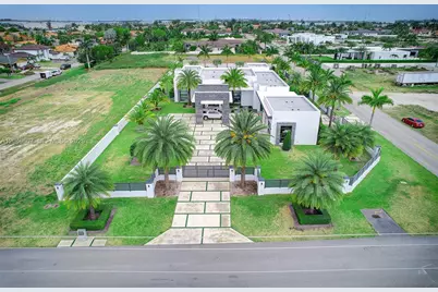 13052 NW 102nd Ave, Hialeah Gardens, FL 33018 - Photo 58