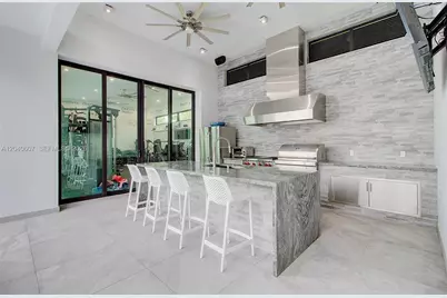13052 NW 102nd Ave, Hialeah Gardens, FL 33018 - Photo 48