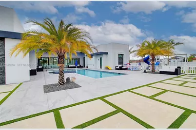 13052 NW 102nd Ave, Hialeah Gardens, FL 33018 - Photo 52