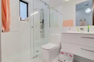 13052 NW 102nd Ave, Hialeah Gardens, FL 33018 - Photo 34