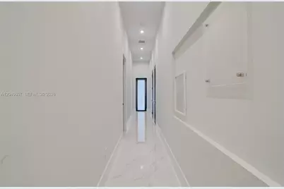13052 NW 102nd Ave, Hialeah Gardens, FL 33018 - Photo 38