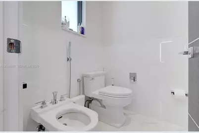 13052 NW 102nd Ave, Hialeah Gardens, FL 33018 - Photo 30
