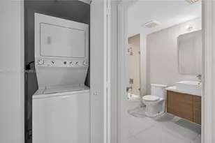 1010 SW 2nd Ave, Miami, FL 33130 - Photo 6