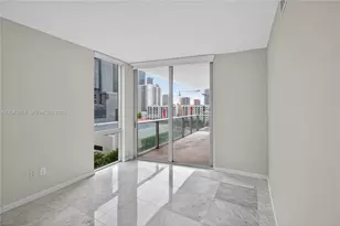 1010 SW 2nd Ave, Miami, FL 33130 - Photo 16