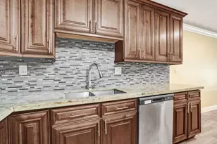 4114 NW 88th Ave, Coral Springs, FL 33065 - Photo 6