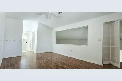 3204 Glenmoor Dr #3204, West Palm Beach, FL 33409 - Photo 14