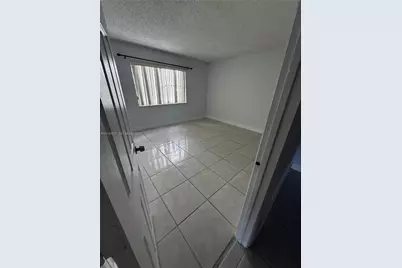 13500 NE 3rd Ct #120, North Miami, FL 33161 - Photo 8