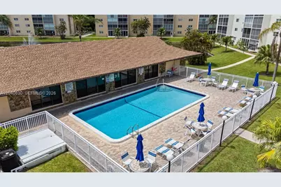 414 SE 10th St #108, Dania Beach, FL 33004 - Photo 28