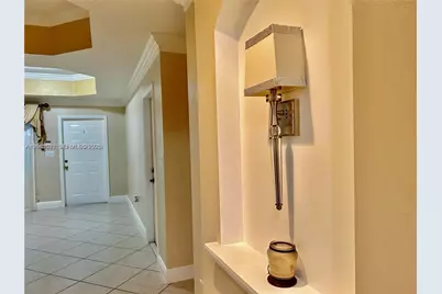 15201 SW 30th Ter, Miami, FL 33185 - Photo 16