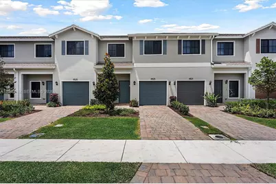4825 Dillion St, Lake Worth, FL 33463 - Photo 2