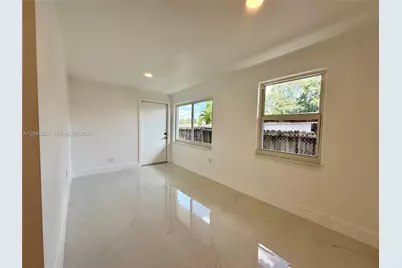 228 NW 32nd Ave #230, Miami, FL 33125 - Photo 10