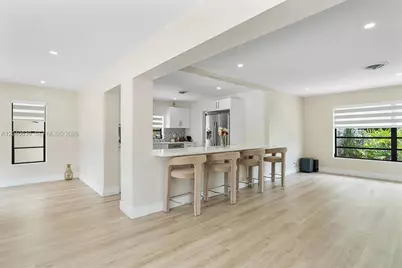 885 Azalea Ct, Plantation, FL 33317 - Photo 20