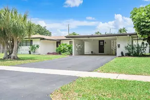 885 Azalea Ct, Plantation, FL 33317 - Photo 6