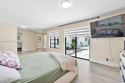 885 Azalea Ct, Plantation, FL 33317 - Photo 34