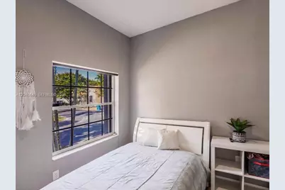 21475 SW 90th Pl, Cutler Bay, FL 33189 - Photo 24