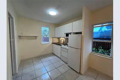 820 SW 31st Ave #S, Miami, FL 33135 - Photo 4