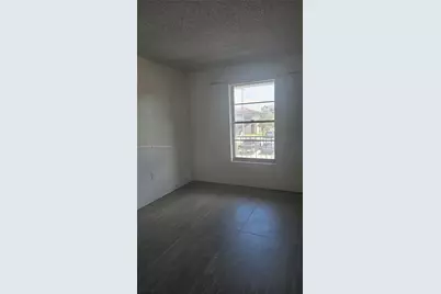 5625 W 20th Ave #208, Hialeah, FL 33012 - Photo 12