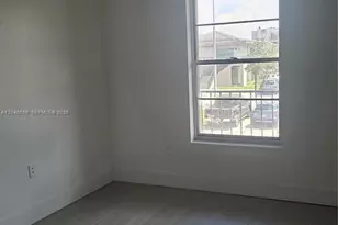 5625 W 20th Ave, Hialeah, FL 33012 - Photo 12