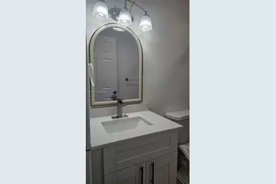 5625 W 20th Ave #208, Hialeah, FL 33012 - Photo 10