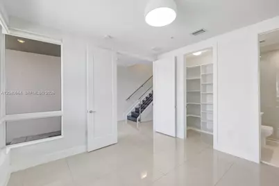10471 NW 66th St, Doral, FL 33178 - Photo 10