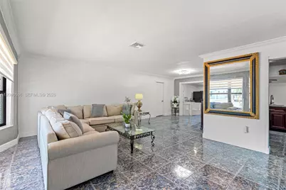 7701 W 16th Ct, Hialeah, FL 33014 - Photo 4
