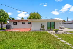 7701 W 16th Ct, Hialeah, FL 33014 - Photo 38
