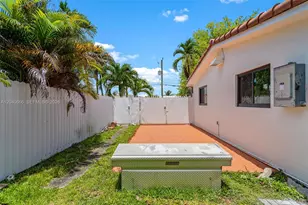 7701 W 16th Ct, Hialeah, FL 33014 - Photo 48