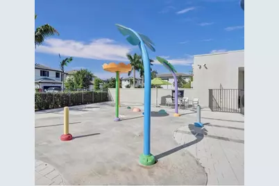 8001 NW 41st St #F-113, Doral, FL 33166 - Photo 24
