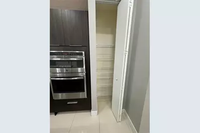 10421 NW 66th St #10421, Doral, FL 33178 - Photo 8