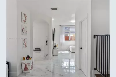 1420 NE 33rd Ave #109-15, Homestead, FL 33033 - Photo 10