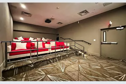 5701 Collins Ave #PH08, Miami Beach, FL 33140 - Photo 38