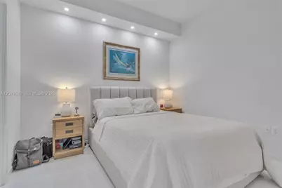 5701 Collins Ave #PH08, Miami Beach, FL 33140 - Photo 14
